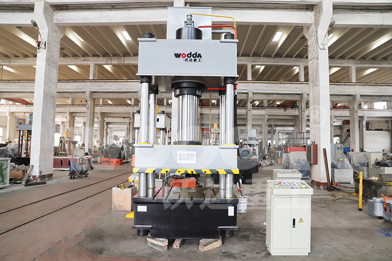 315噸四柱液壓機(jī)價(jià)格 315噸四柱液壓機(jī)價(jià)格