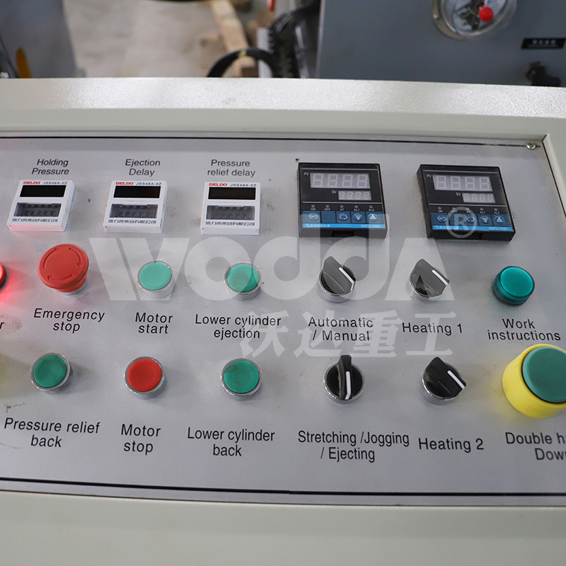 400噸四柱液壓機(jī)價(jià)格 400噸四柱液壓機(jī)價(jià)格