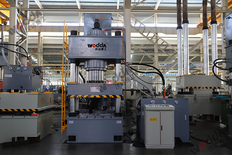 630噸拉伸液壓機 630噸拉伸液壓機