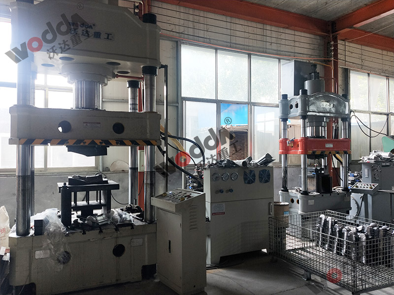 薄板拉伸液壓機(jī) 薄板拉伸液壓機(jī)