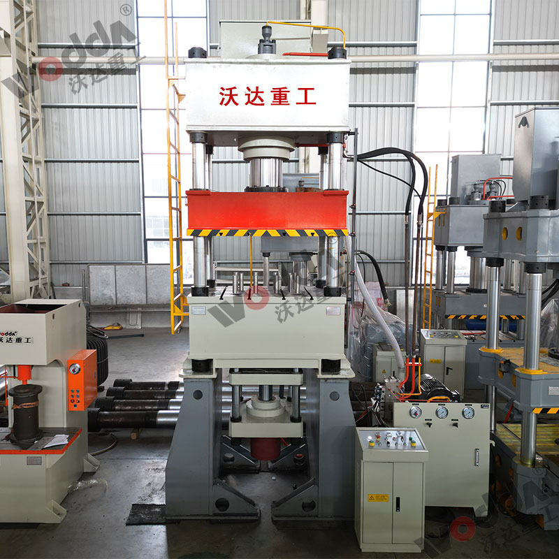 315噸液壓墊拉伸液壓機(jī) 315噸液壓墊拉伸液壓機(jī)