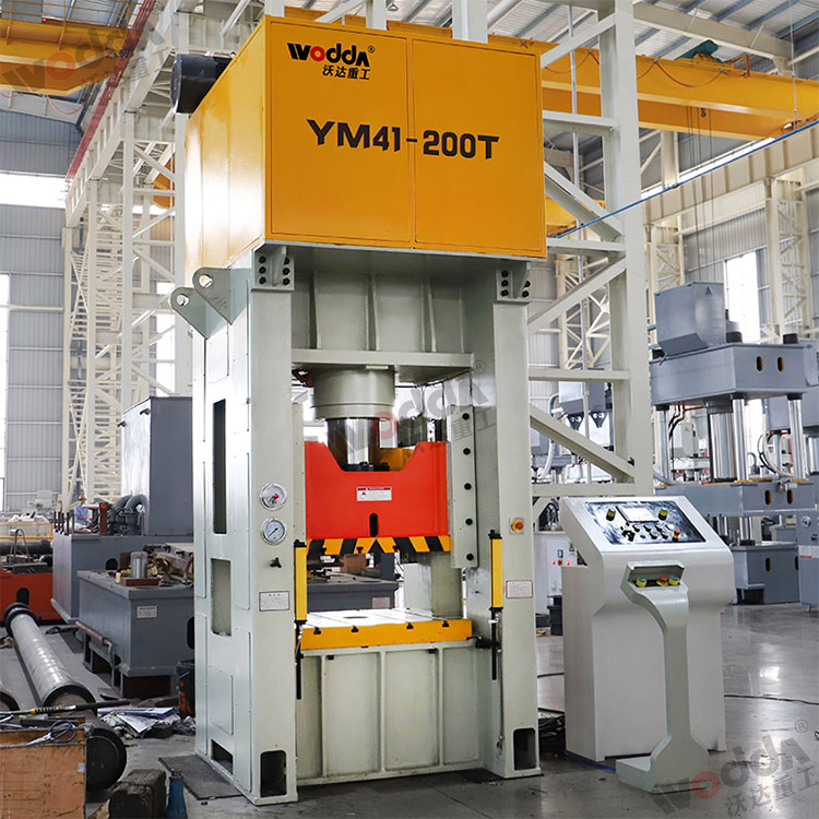 200噸框架液壓機(物聯(lián)網(wǎng)) 200噸框架液壓機(物聯(lián)網(wǎng))