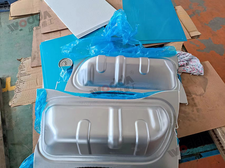 200噸液壓機(jī)拉伸汽車排氣管散熱罩 200噸液壓機(jī)拉伸汽車排氣管散熱罩