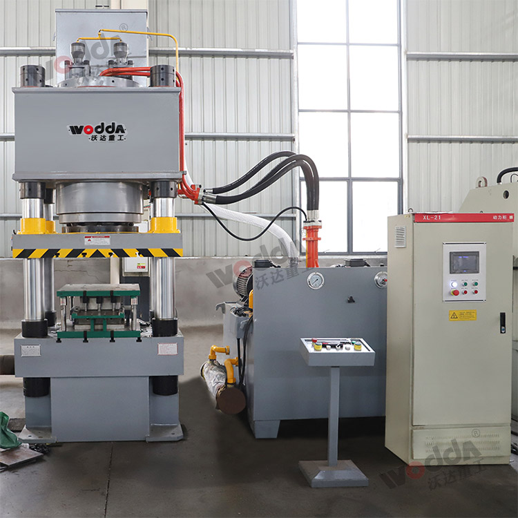 500噸錨桿托盤拉伸液壓機(jī) 500噸錨桿托盤拉伸液壓機(jī)