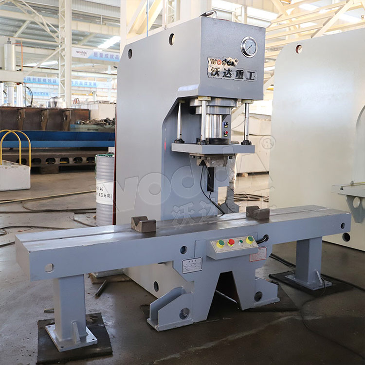 63噸單臂長軸校直液壓機 63噸單臂長軸校直液壓機