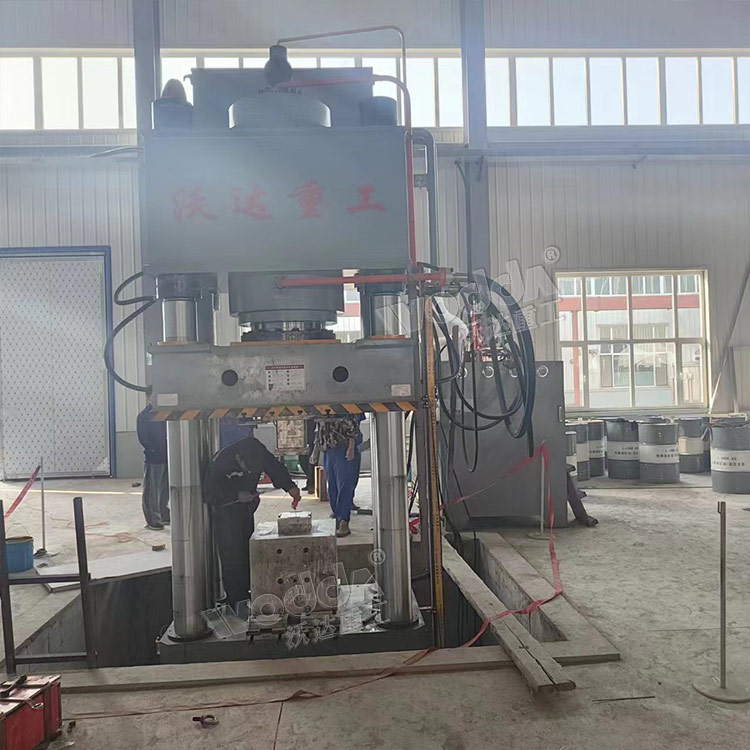 匣缽成型液壓機(jī) 匣缽成型液壓機(jī)