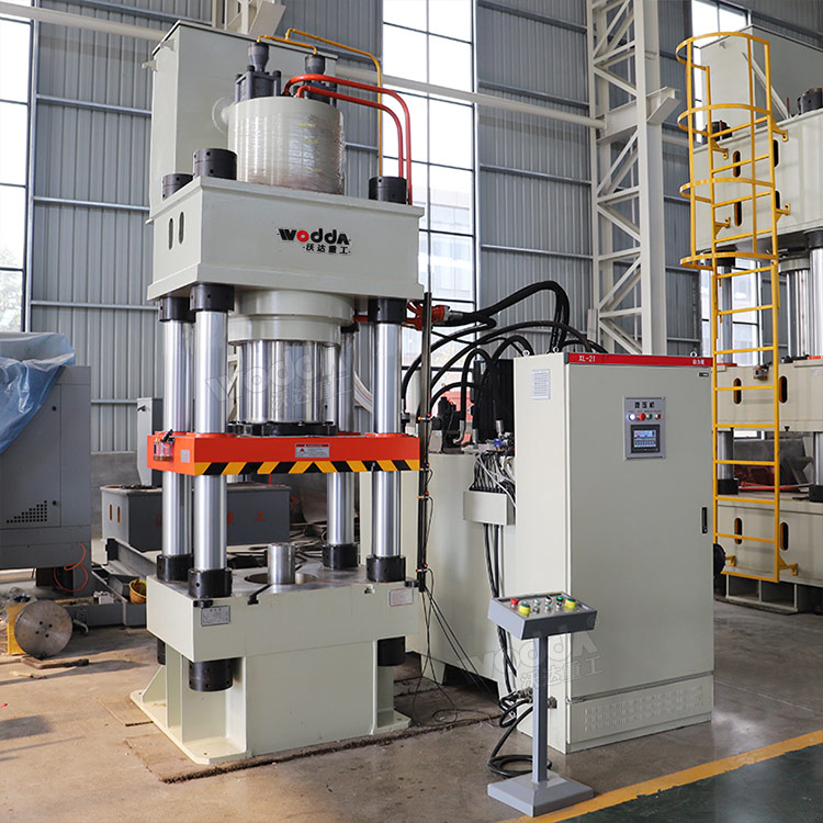 熱模鍛油壓機 熱模鍛油壓機