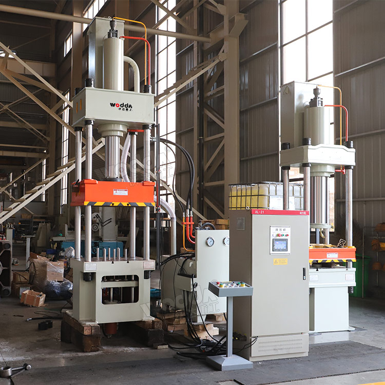 100噸液壓墊拉伸液壓機(jī) 100噸液壓墊拉伸液壓機(jī)